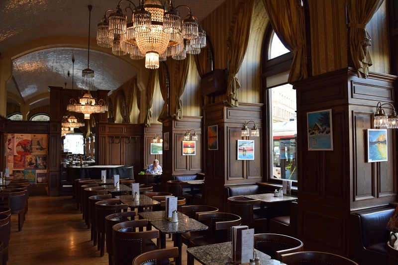 Vienna Coffee House